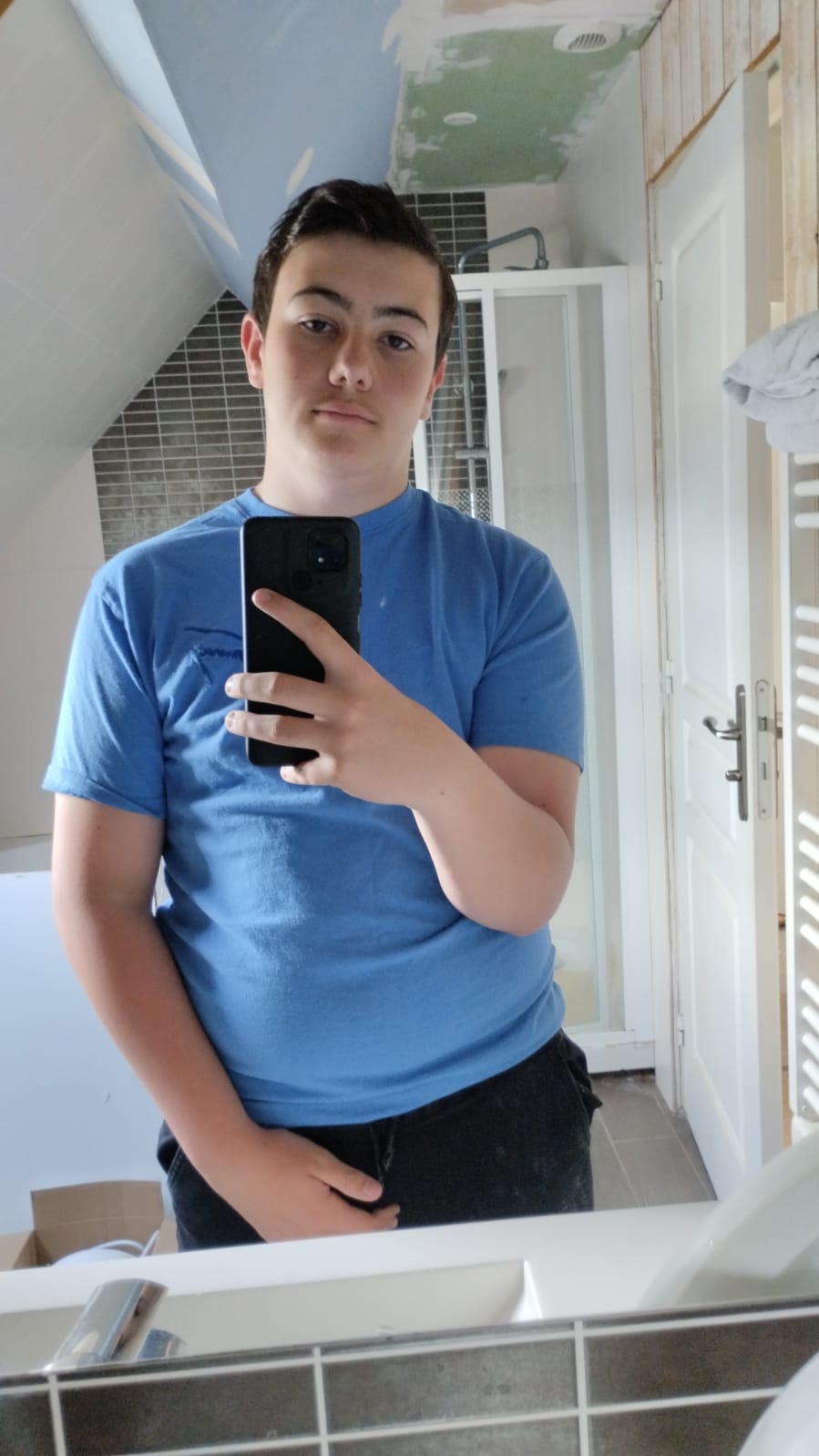 Profil de Soheib, 22 ans, Baise gay à Campo (Blenio)