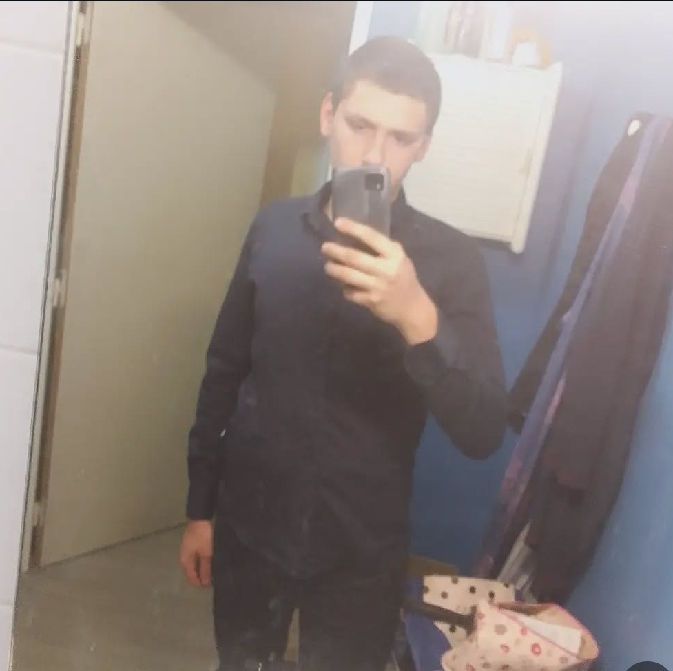 Profil de Allister, 20 ans, Baise gay à Nassenwil