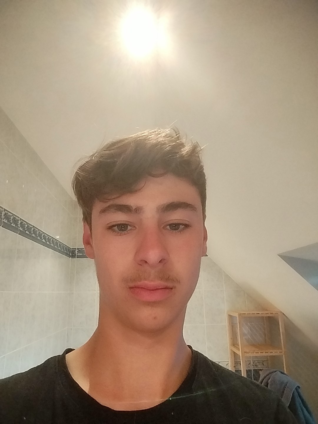 Profil de Loïk, 20 ans, Baise gay à Münchenwiler