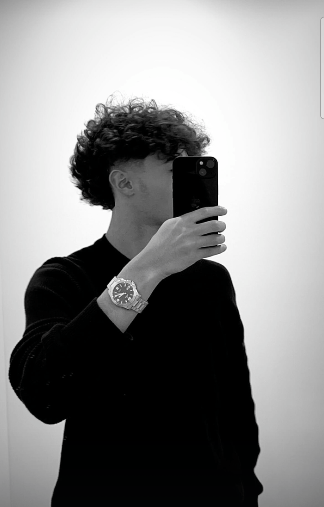 Profil de Macinissa, 20 ans, Baise gay à Eigenthal