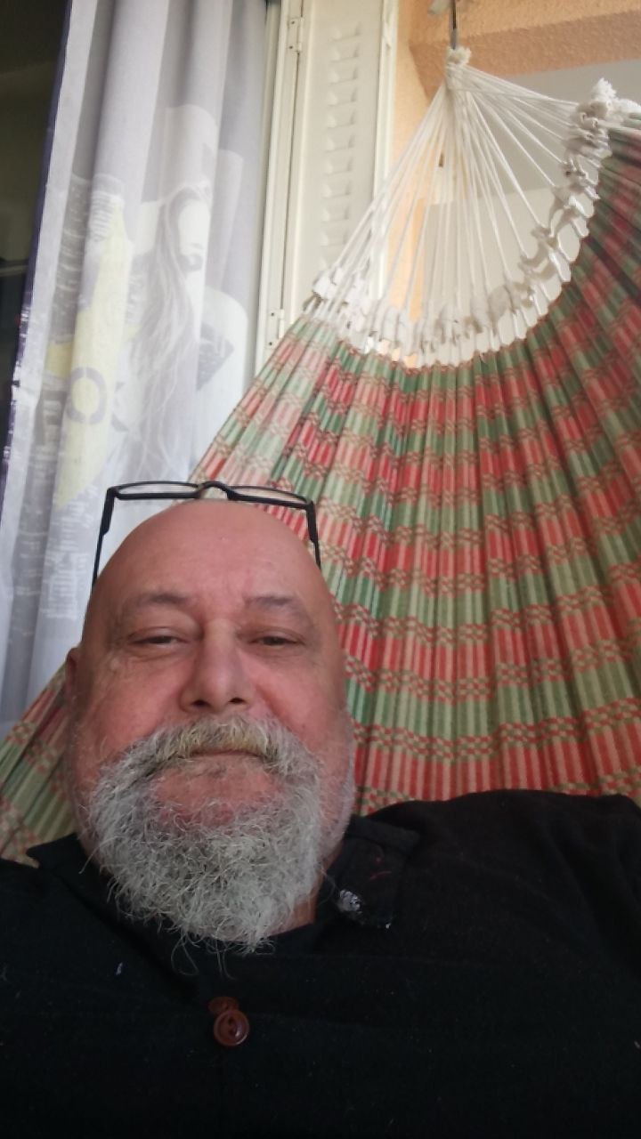 Profil de Charles-albert, 54 ans, Baise gay à Turtmann