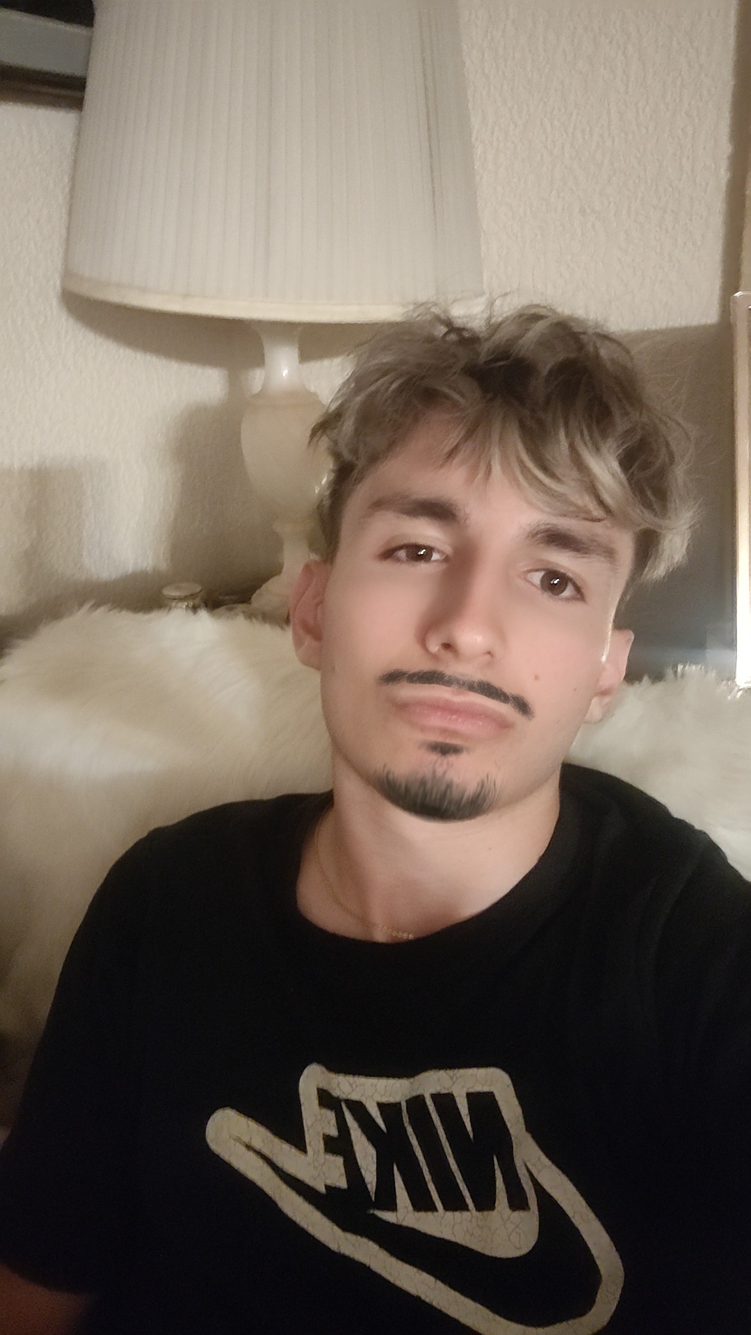 Profil de Awen, 20 ans, Baise gay à Tschierv