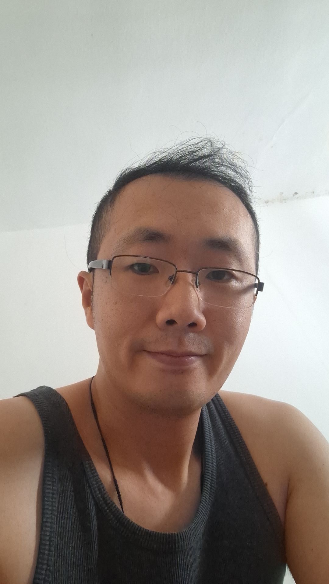 Profil de Pierre-bernard, 40 ans, Baise gay à Turtmann