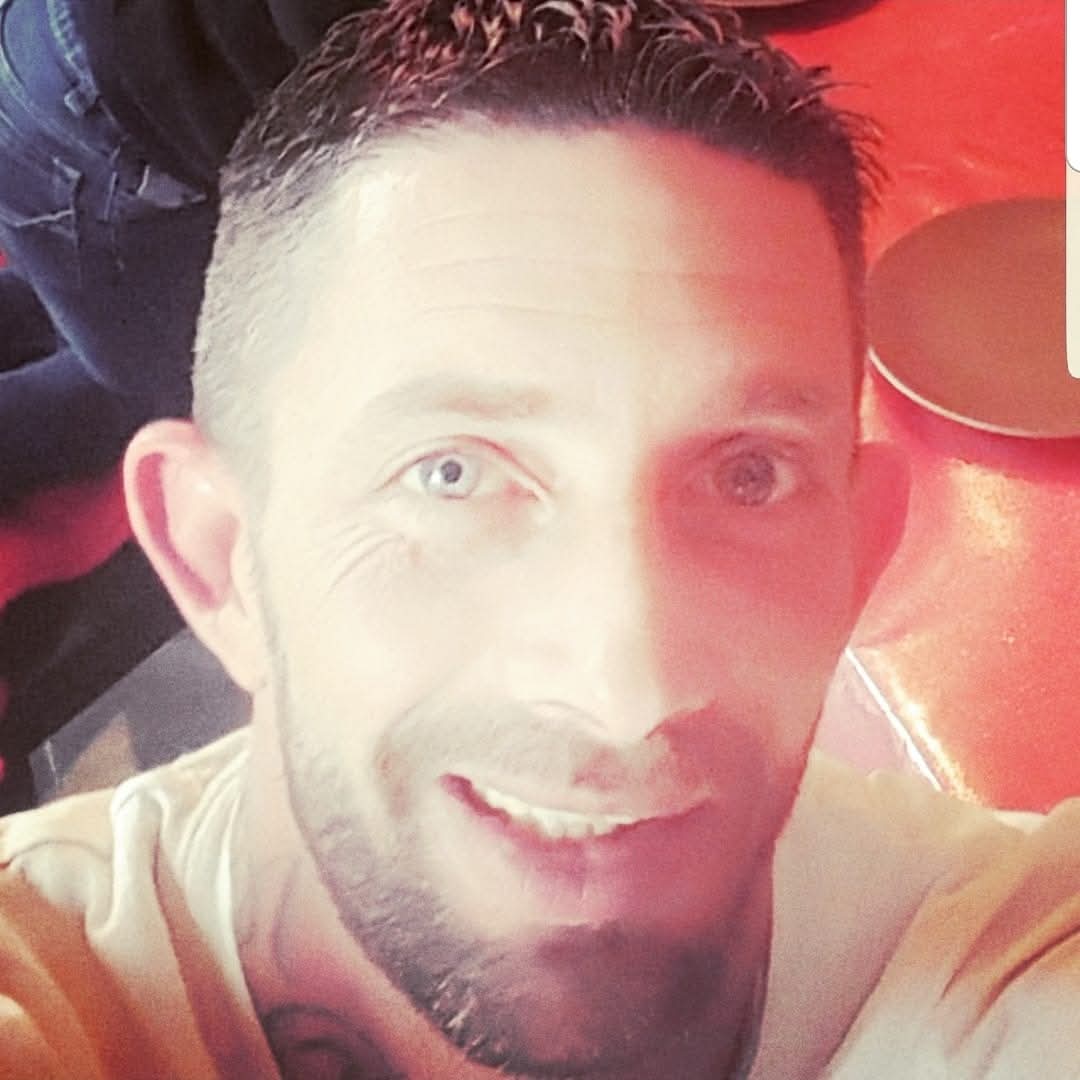Profil de Wallace, 41 ans, Baise gay à Hüntwangen