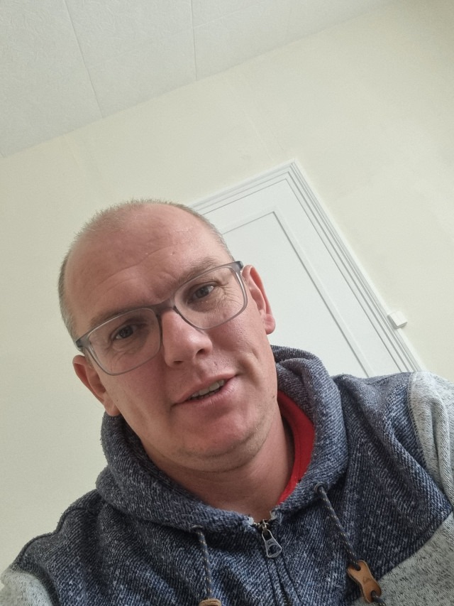 Profil de Alixan, 42 ans, Baise gay à Wängi