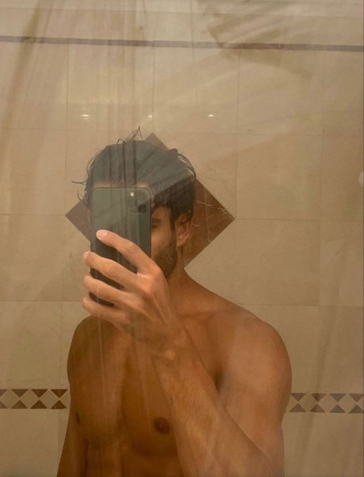 Profil de Lorcan, 25 ans, Baise gay à Milken