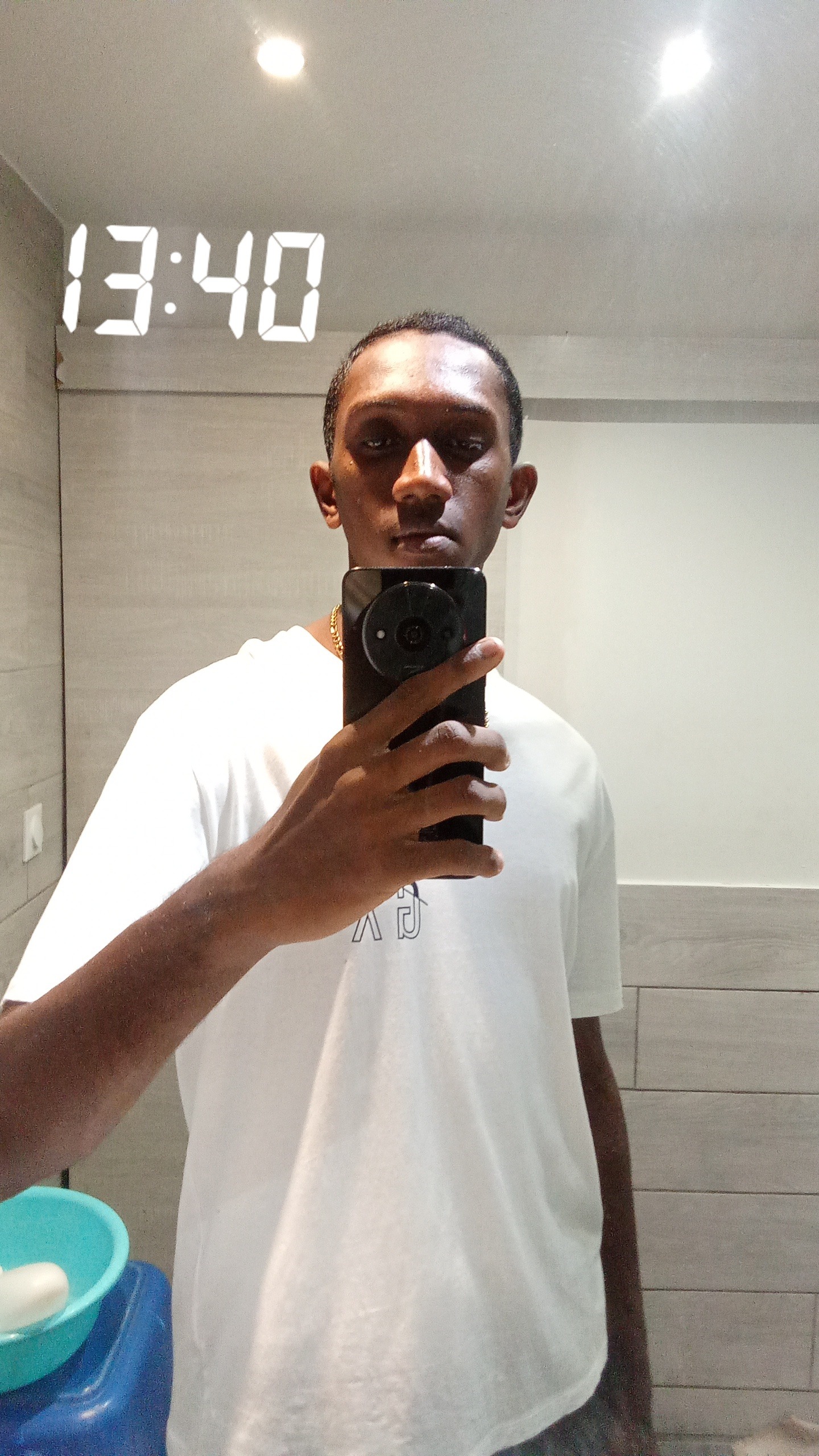 Profil de Anoki, 22 ans, Baise gay à Oberhasli