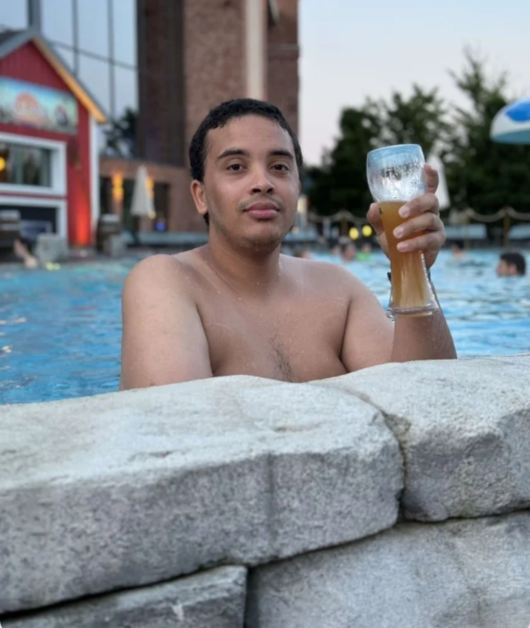 Profil de Johnson, 24 ans, Baise gay à Rhäzüns