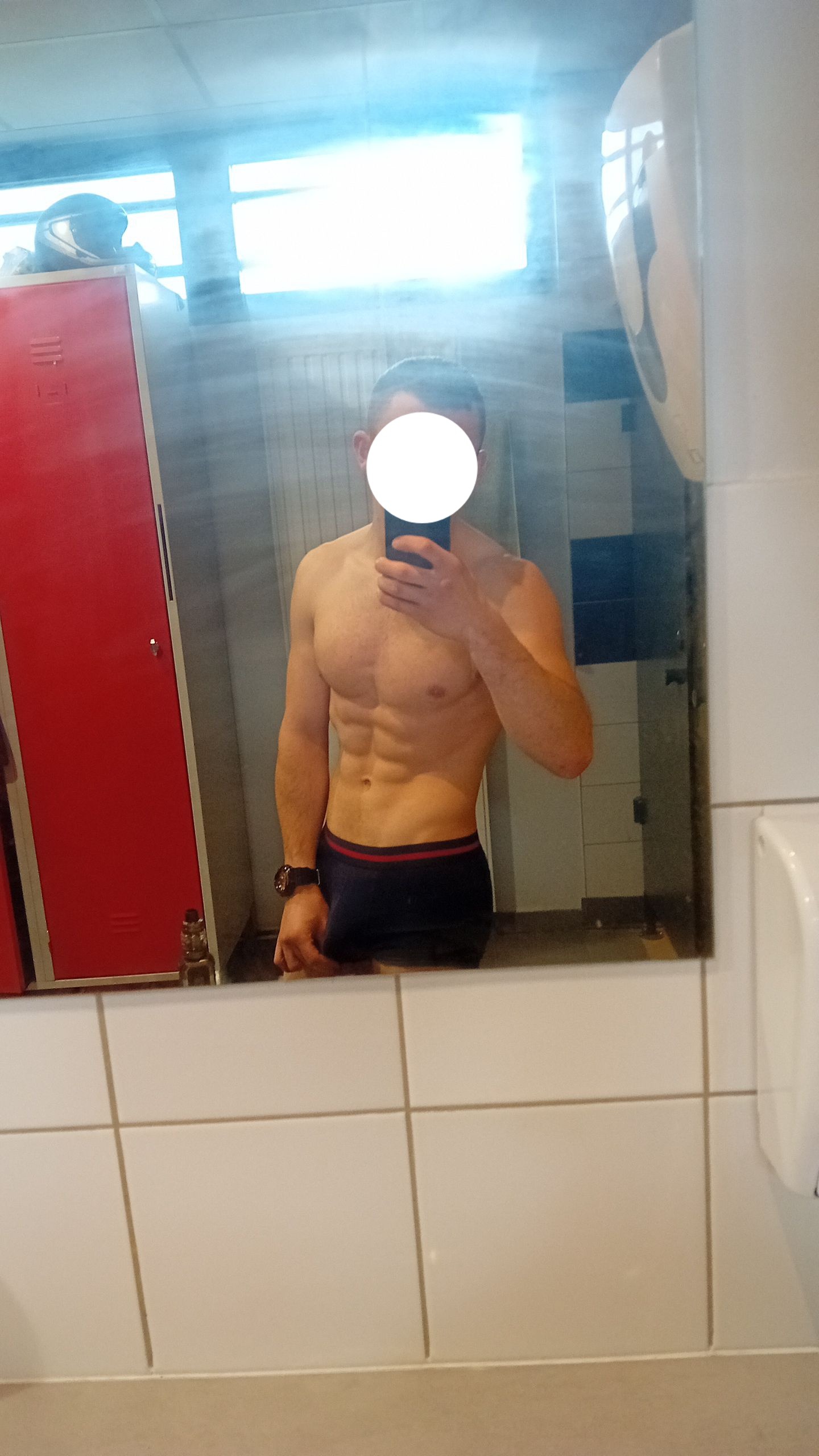 Profil de Noelan, 23 ans, Baise gay à Daillens