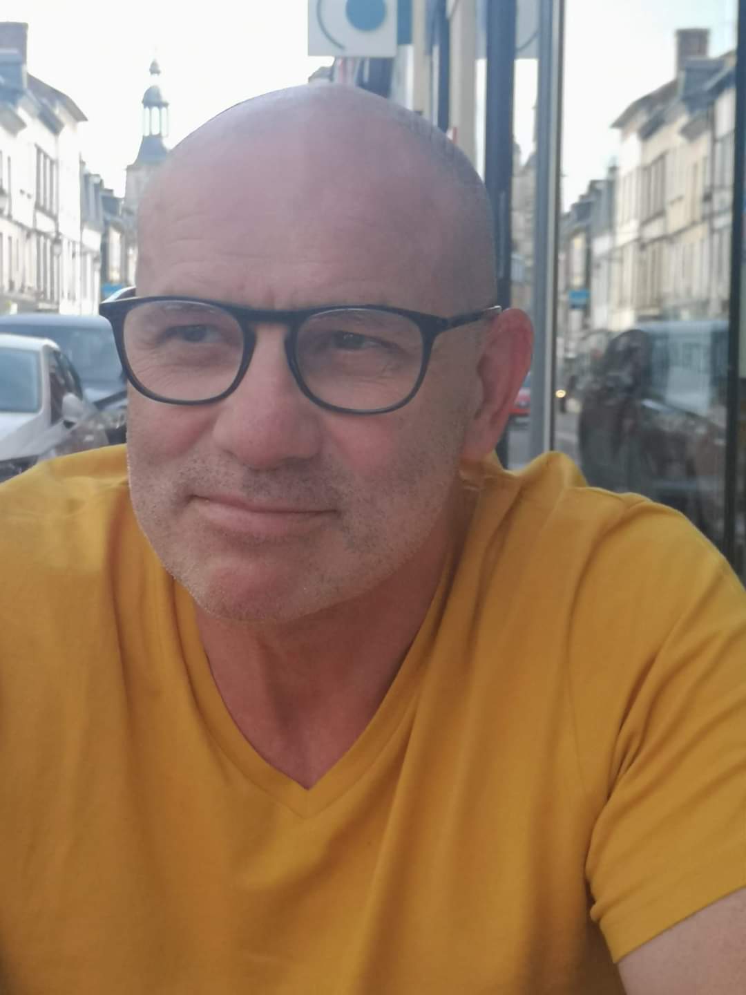 Profil de Yvano, 55 ans, Baise gay à Dotzigen
