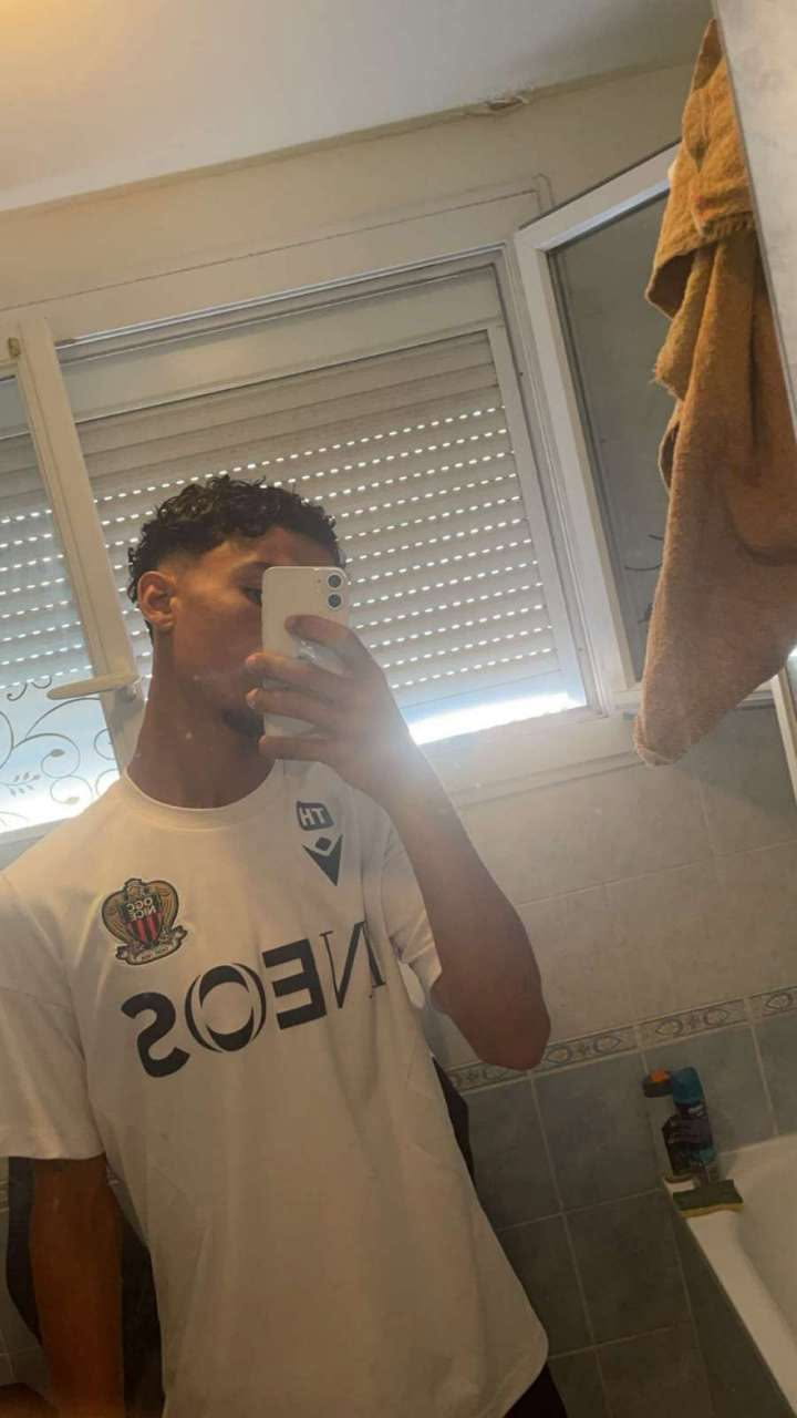 Profil de Lamba, 19 ans, Baise gay à Boussens