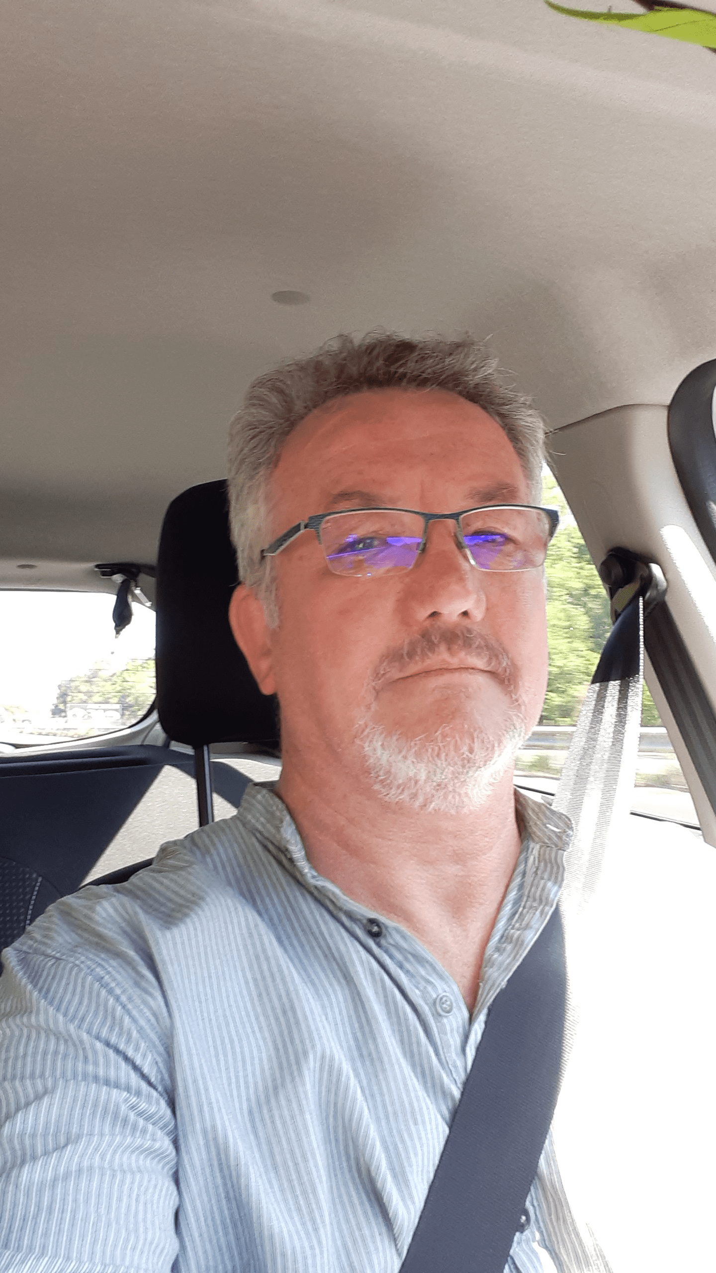Profil de Aldwin, 55 ans, Baise gay à Nufenen
