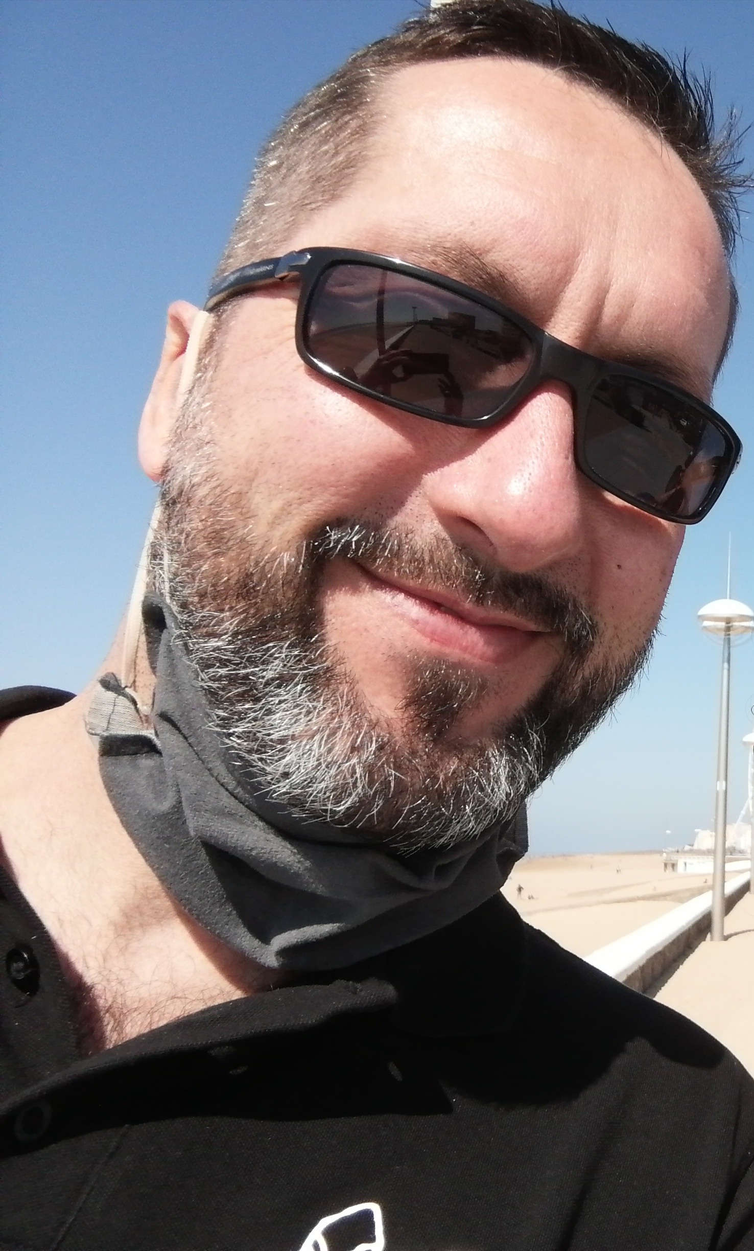 Profil de Emerique, 50 ans, Baise gay à Realp