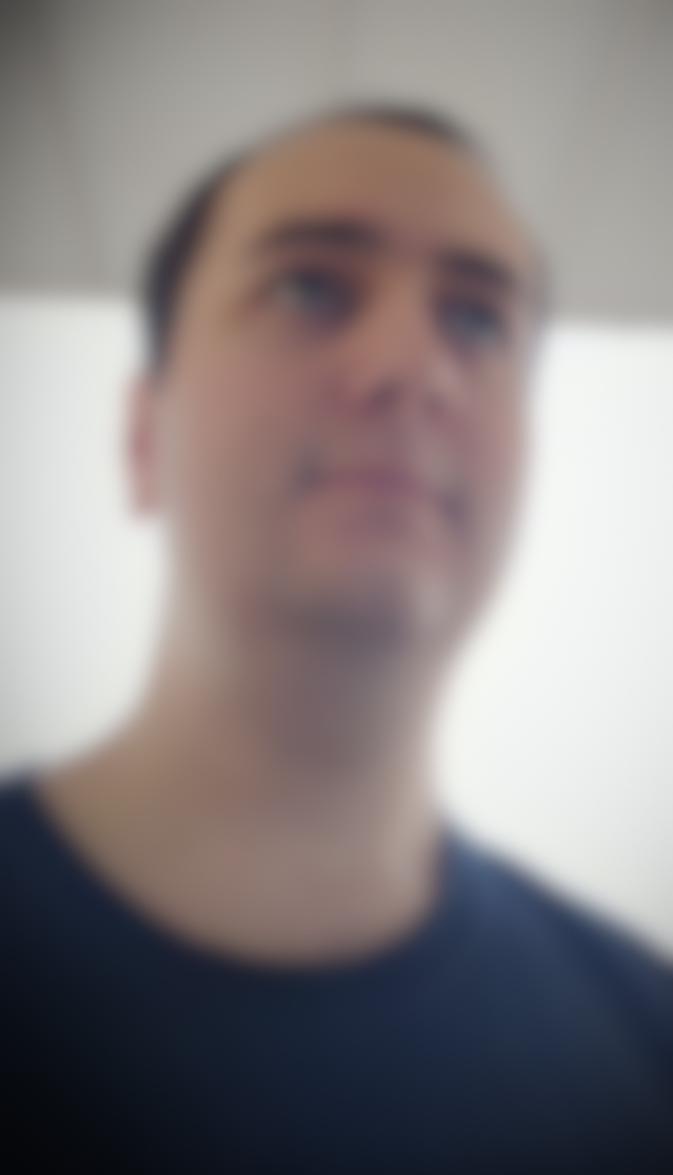 Profil de Ermin, 28 ans, Baise gay à guin