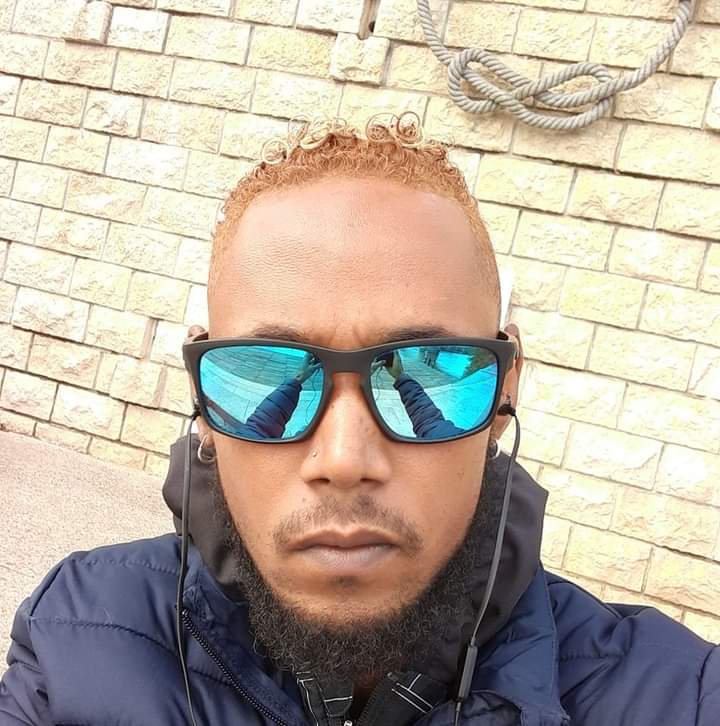 Profil de Camile, 32 ans, Baise gay à Moléson-sur-Gruyères