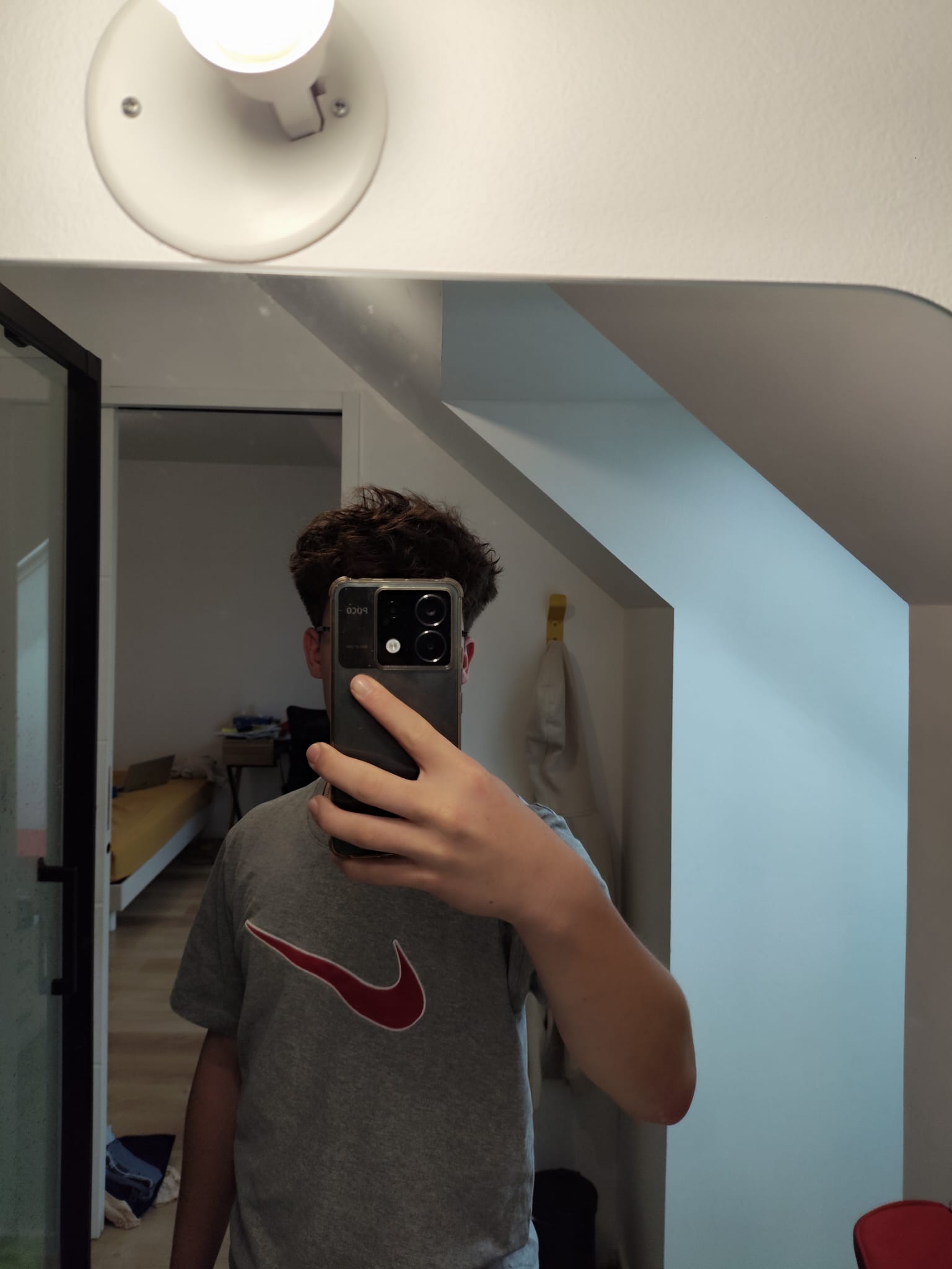 Profil de Faly, 20 ans, Baise gay à Näfels