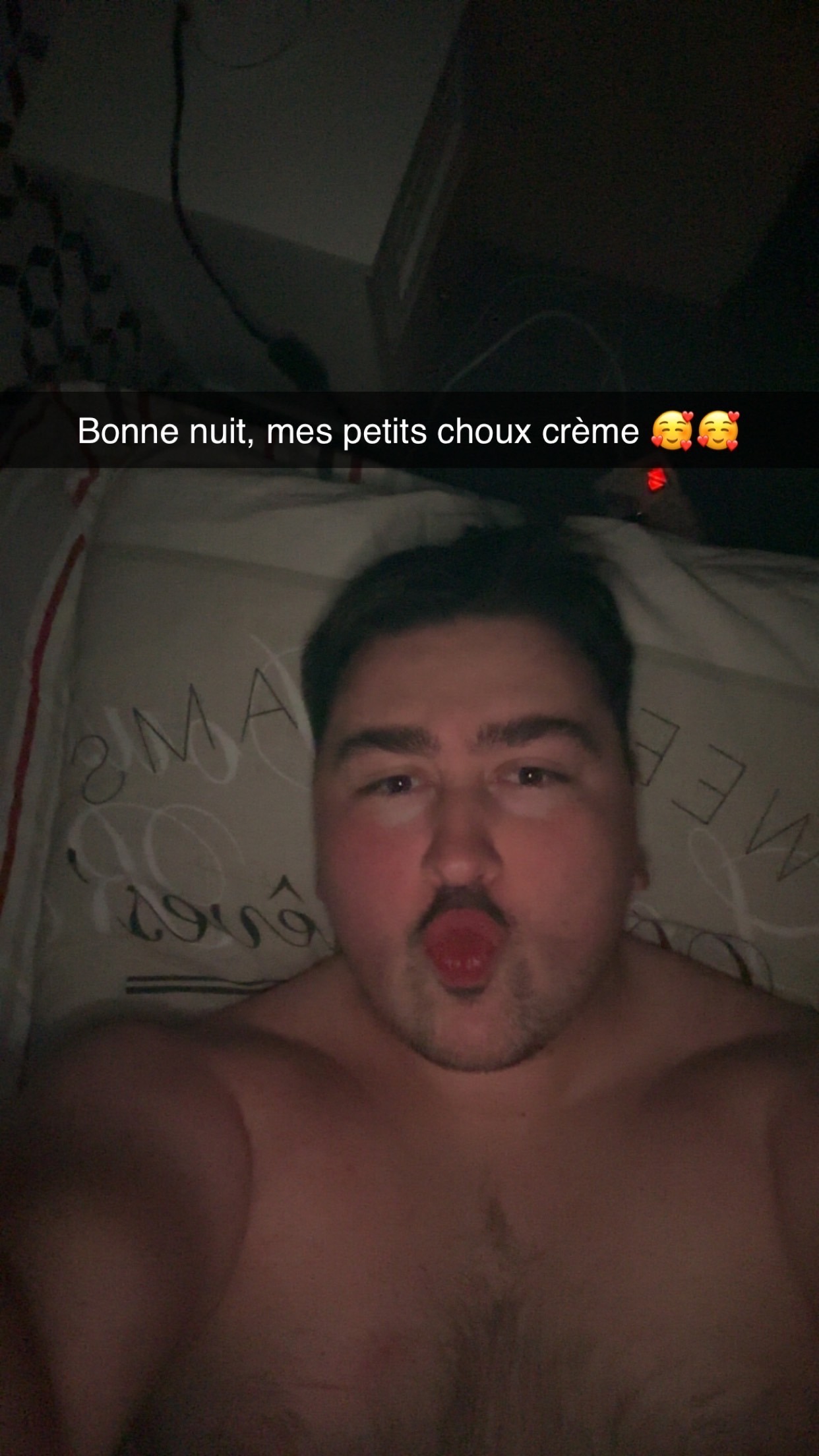 Profil de Seni, 21 ans, Baise gay à Oberfrittenbach