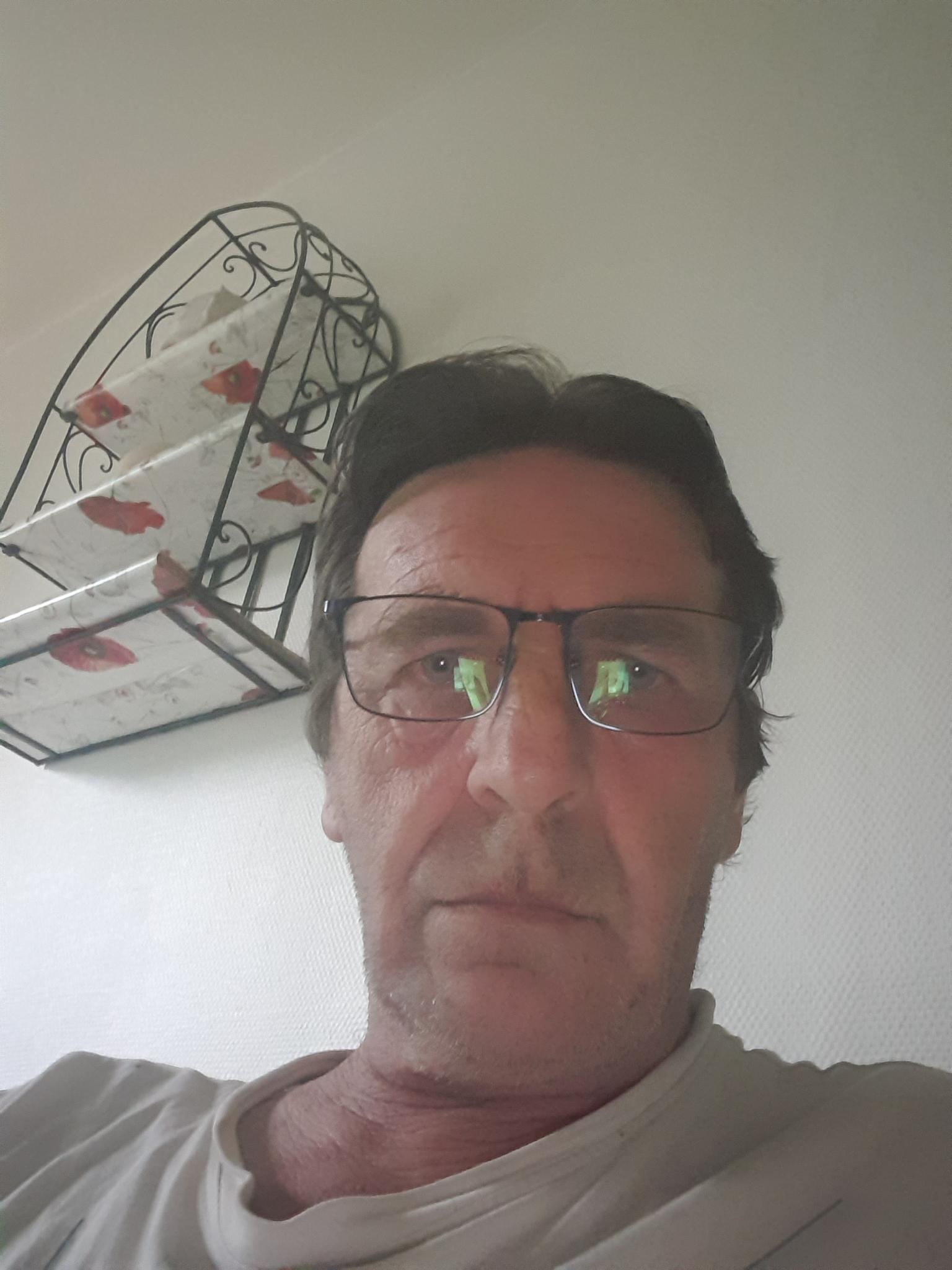 Profil de Sathya, 55 ans, Baise gay à Gempen