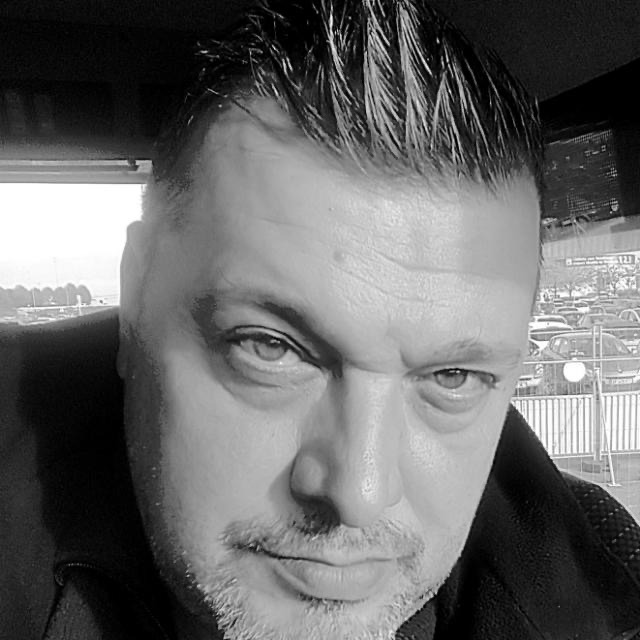 Profil de Jehann, 50 ans, Baise gay à Tschlin