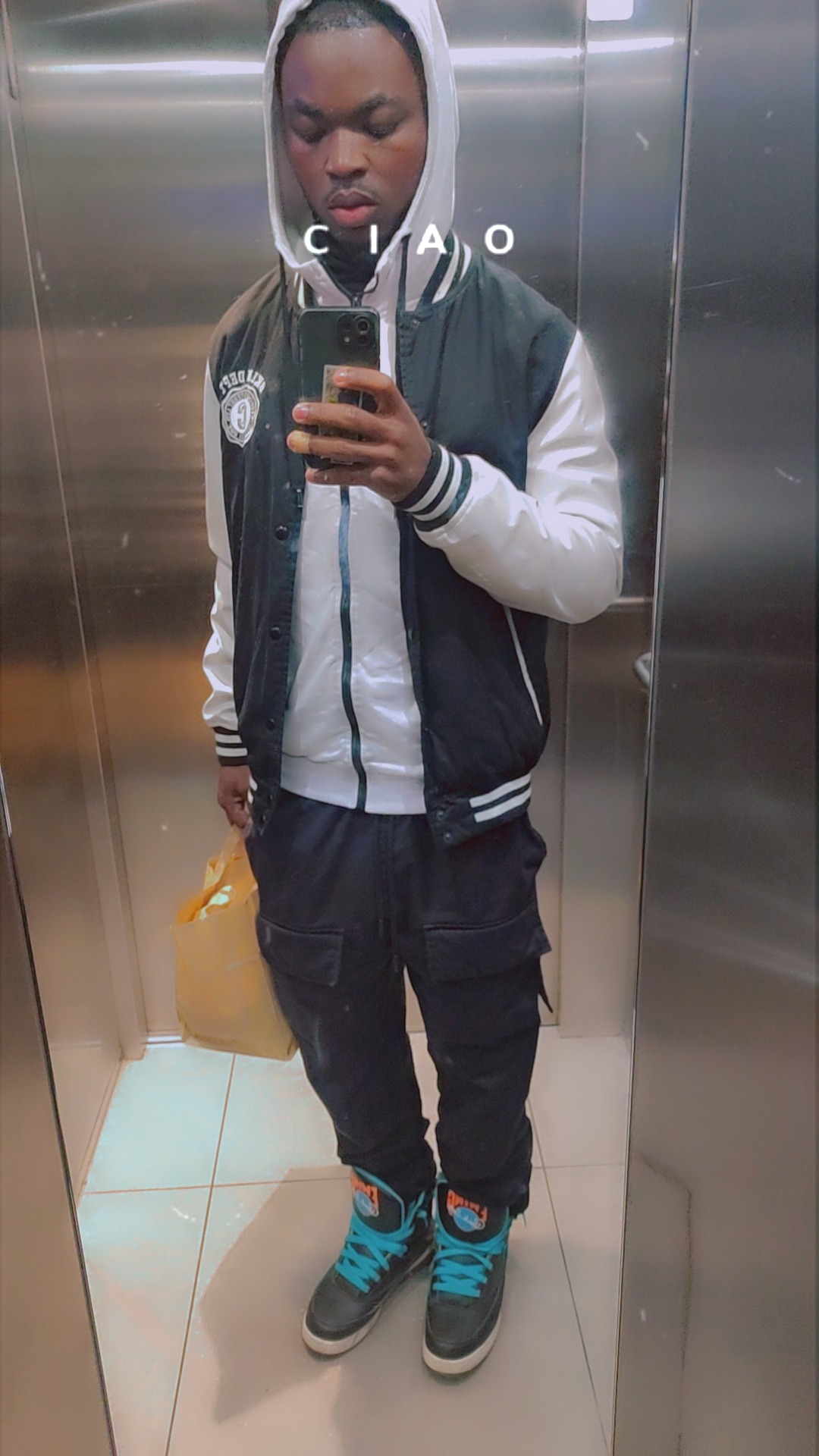 Profil de Kelan, 22 ans, Baise gay à Flüeli-Ranft