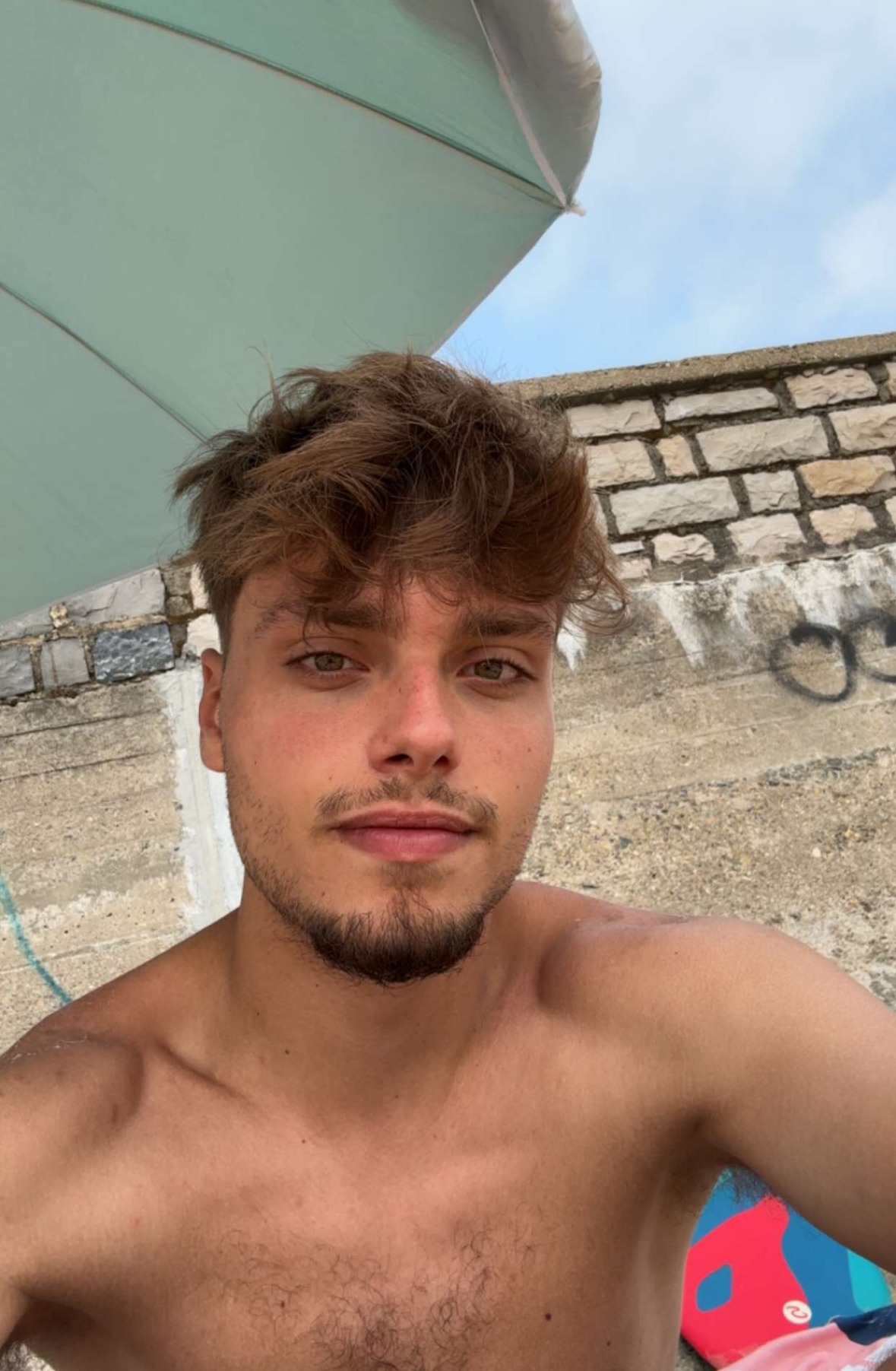 Profil de Tayssir, 20 ans, Baise gay à Näfels