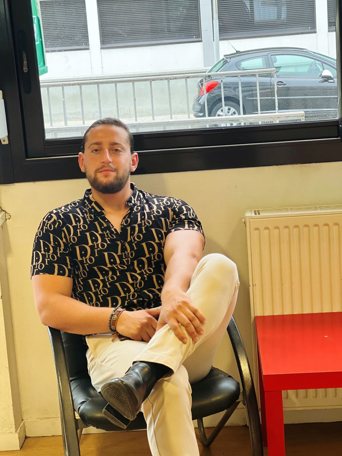 Profil de Nassir, 26 ans, Baise gay à Rickenbach b. Schwyz