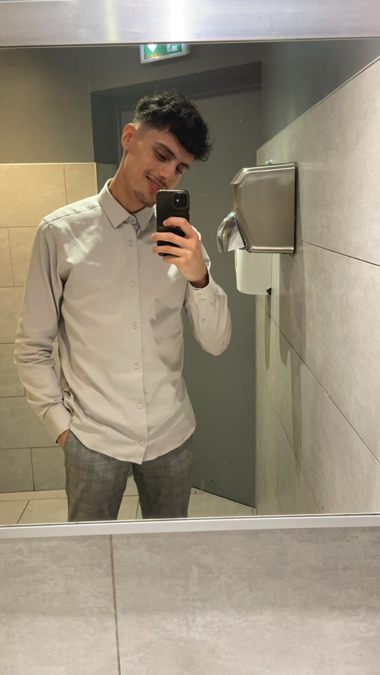 Profil de Athanael, 26 ans, Baise gay à Olten