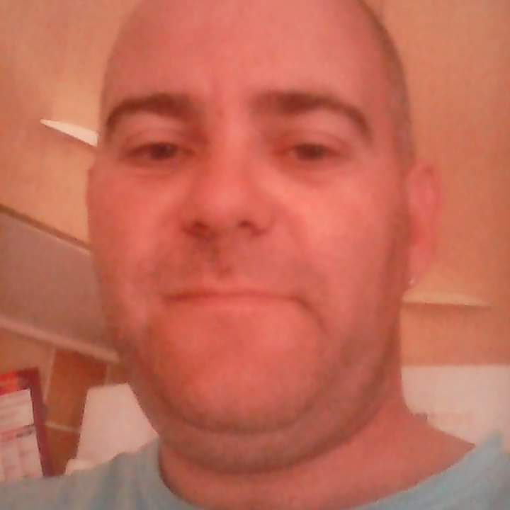 Profil de Sainte-catherine, 44 ans, Baise gay à Sisikon