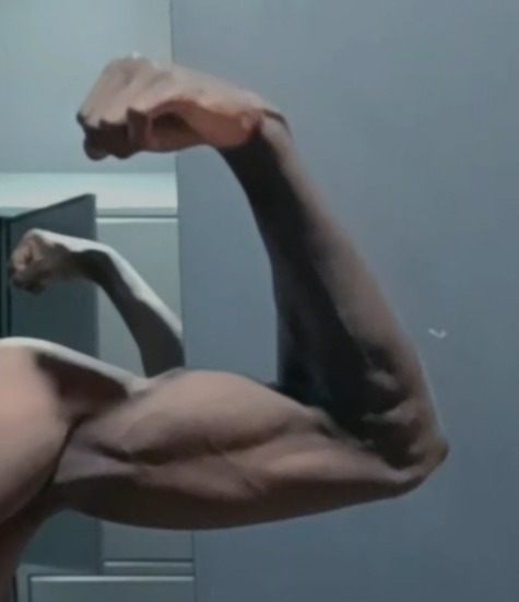 Profil de Younsse, 19 ans, Baise gay à Ranzo