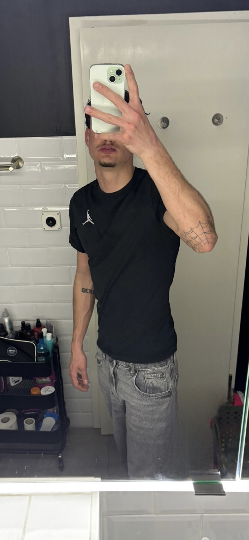 Profil de Krysten, 18 ans, Baise gay à Cronay
