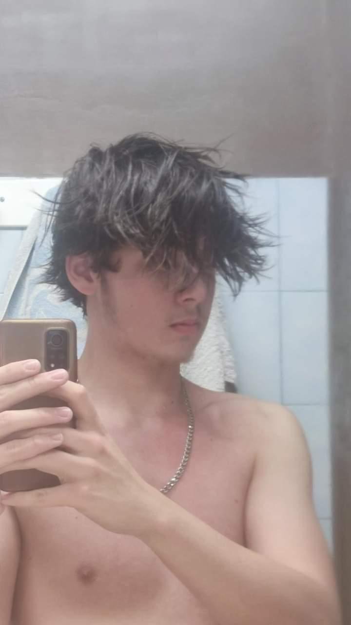 Profil de Nouamane, 18 ans, Baise gay à Murzelen