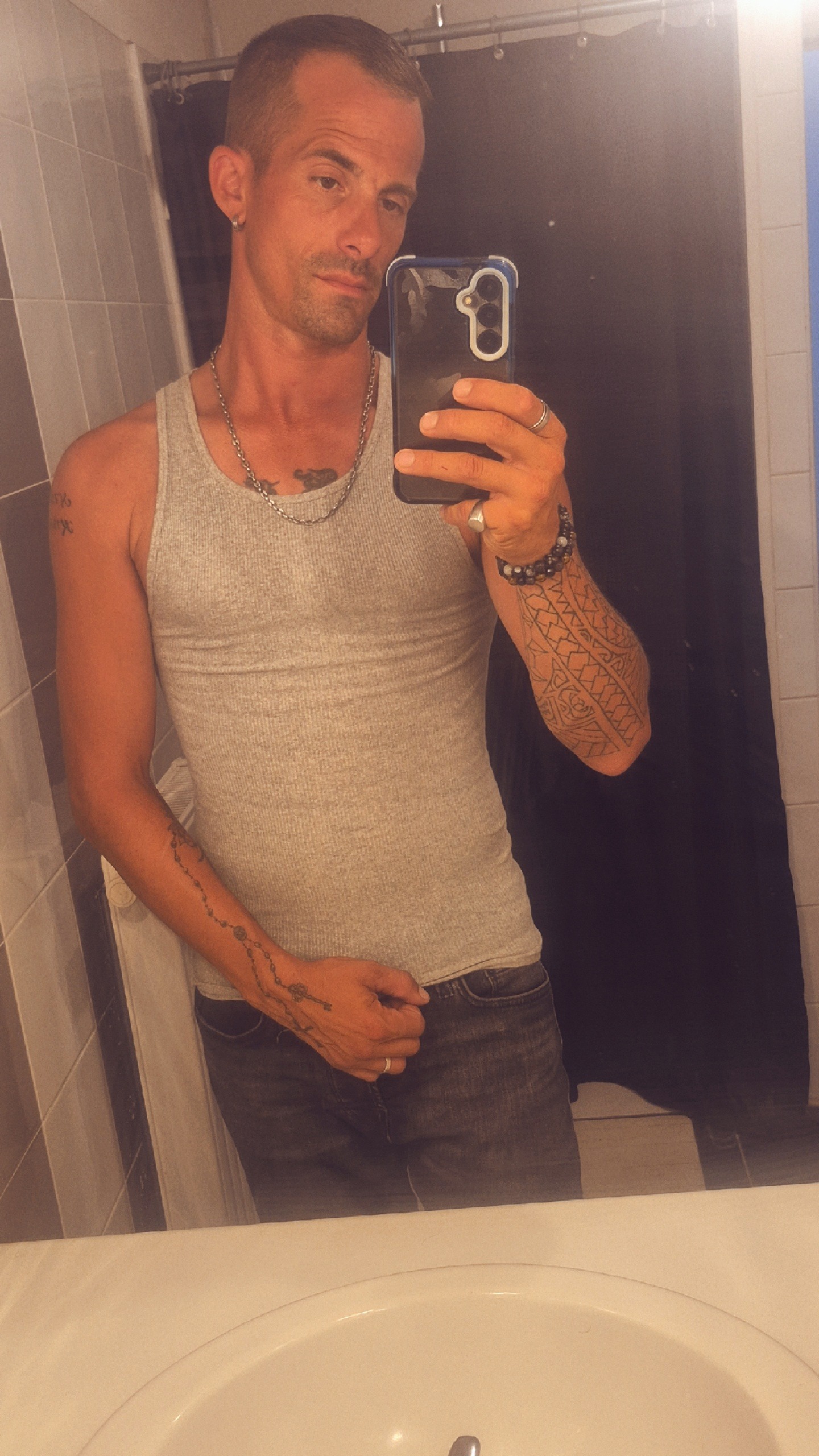 Profil de Jihad, 37 ans, Baise gay à Daillens