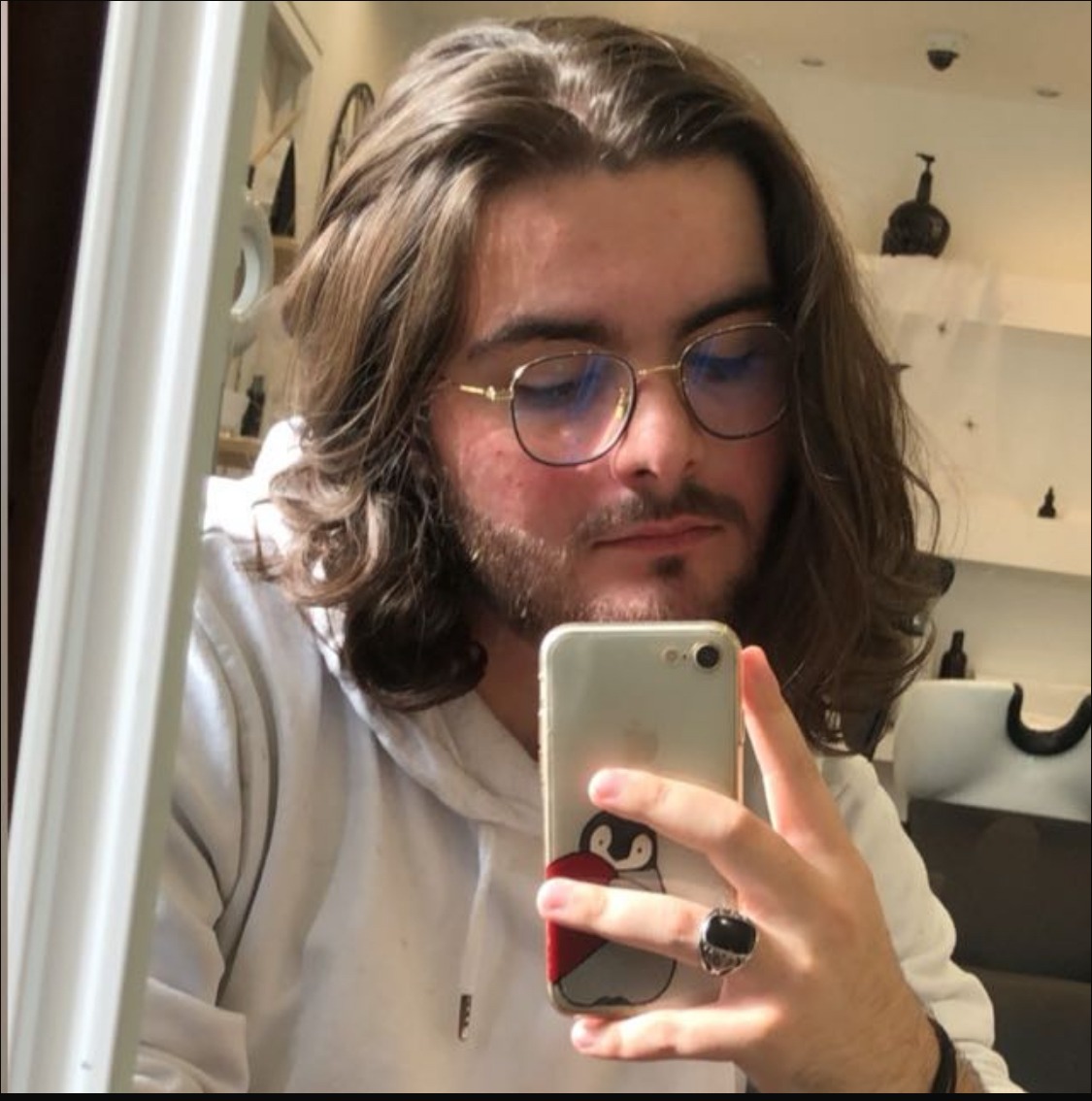 Profil de Ilkay, 19 ans, Baise gay à Nuglar