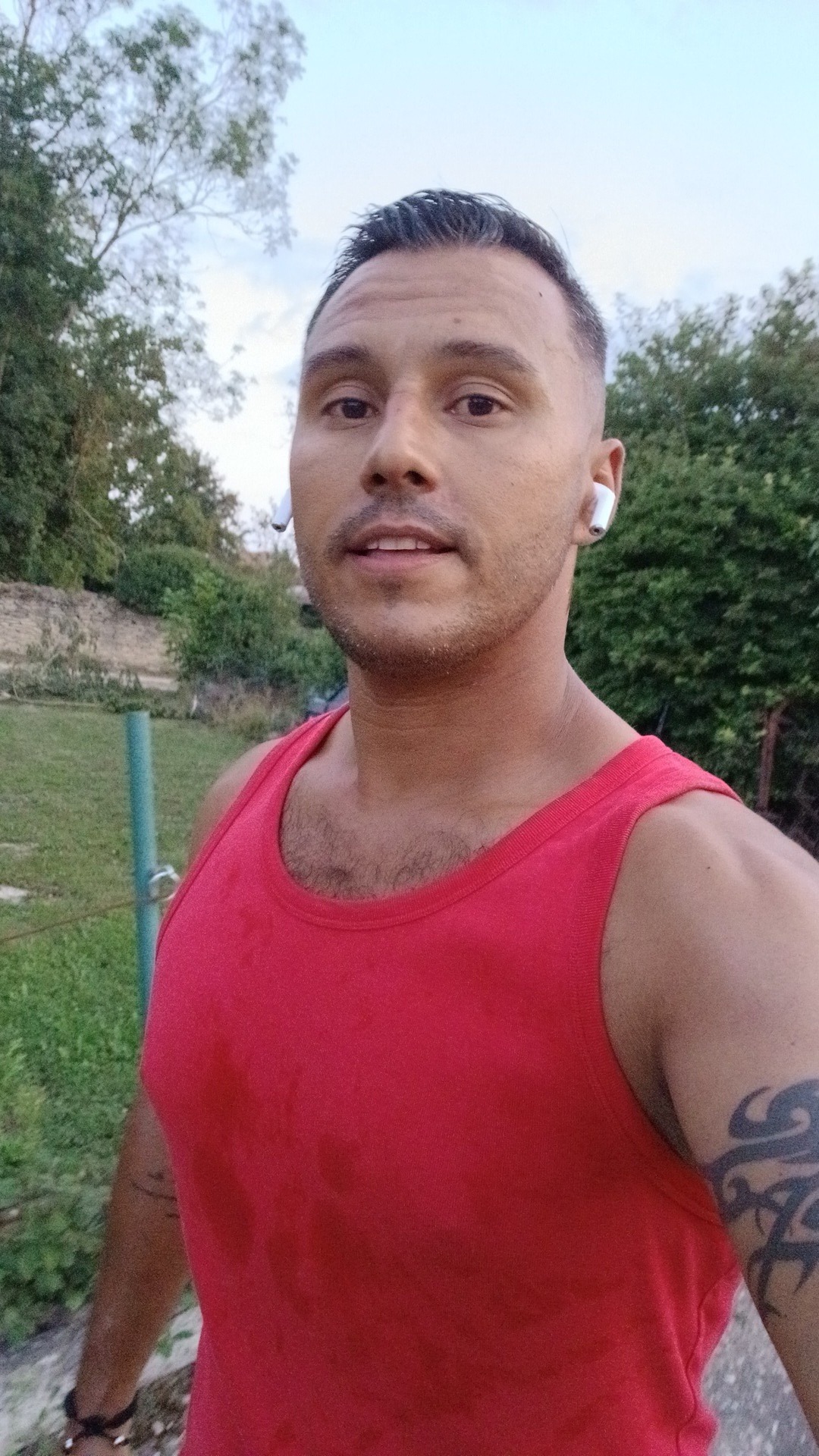 Profil de Robbie, 39 ans, Baise gay à Lourtier