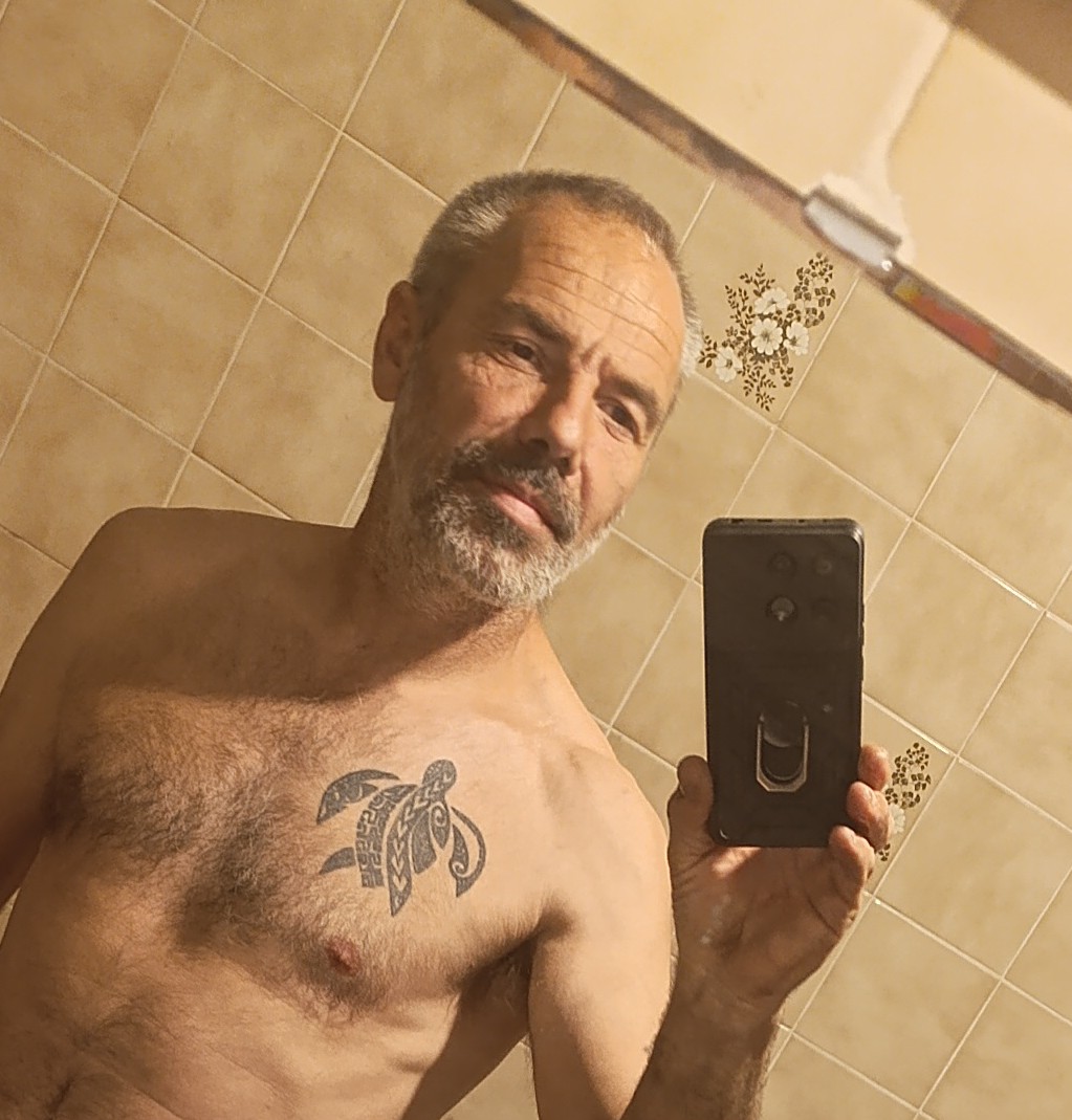 Profil de Gwendy, 49 ans, Baise gay à Biel-Benken BL