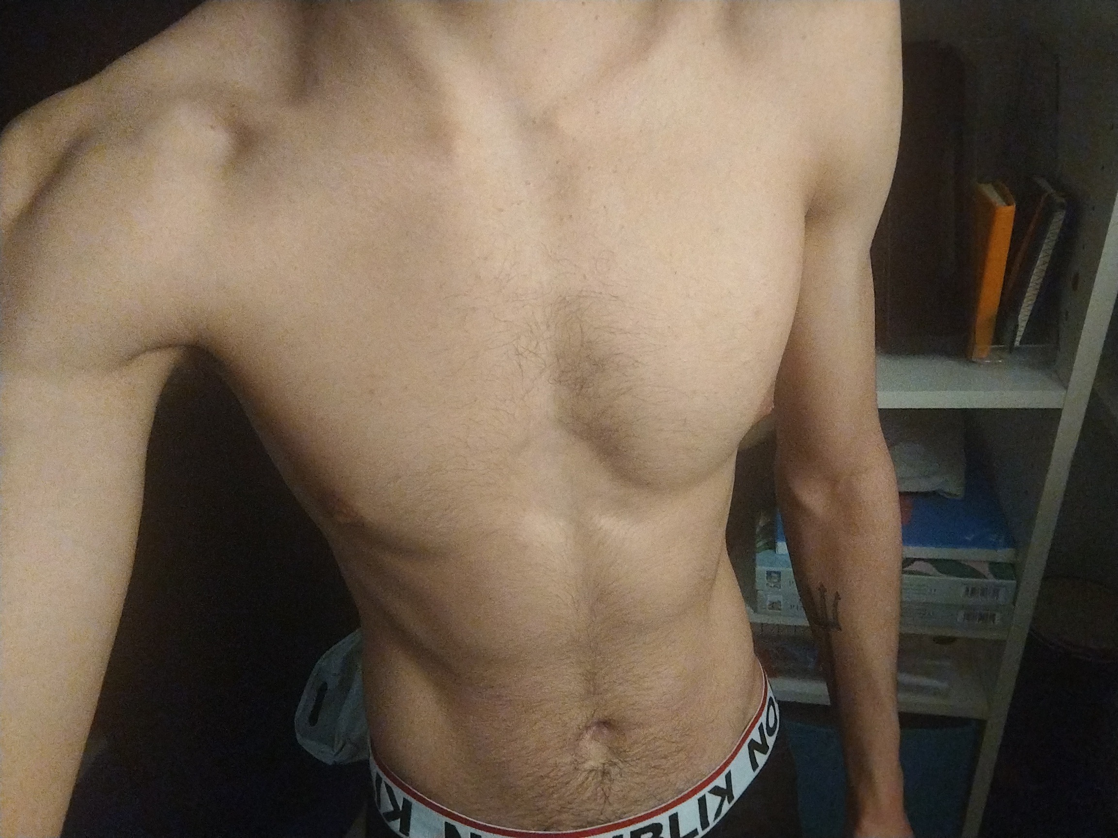 Profil de Charley, 23 ans, Baise gay à Cousset