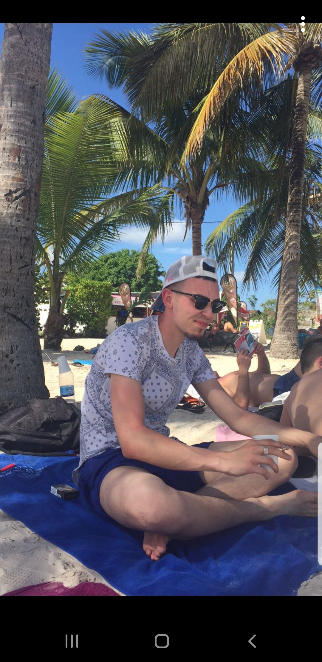 Profil de Hamedy, 31 ans, Baise gay à Camischolas
