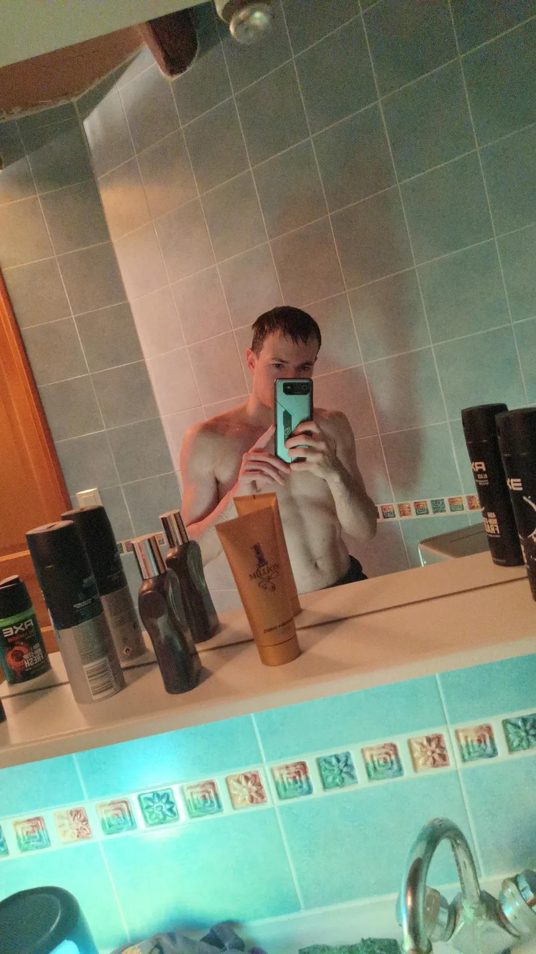 Profil de Darian, 25 ans, Baise gay à Englisberg