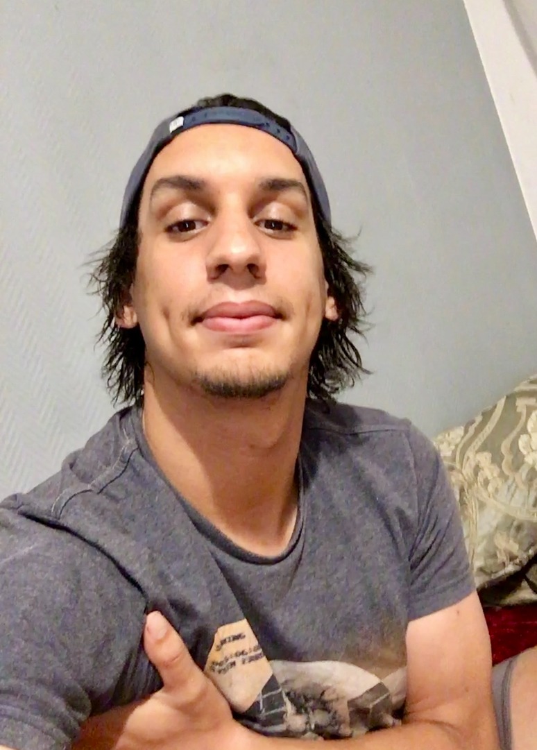 Profil de Yecine, 30 ans, Baise gay à Oberriet SG