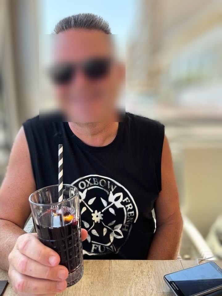 Profil de Nikos, 55 ans, Baise gay à Suhr