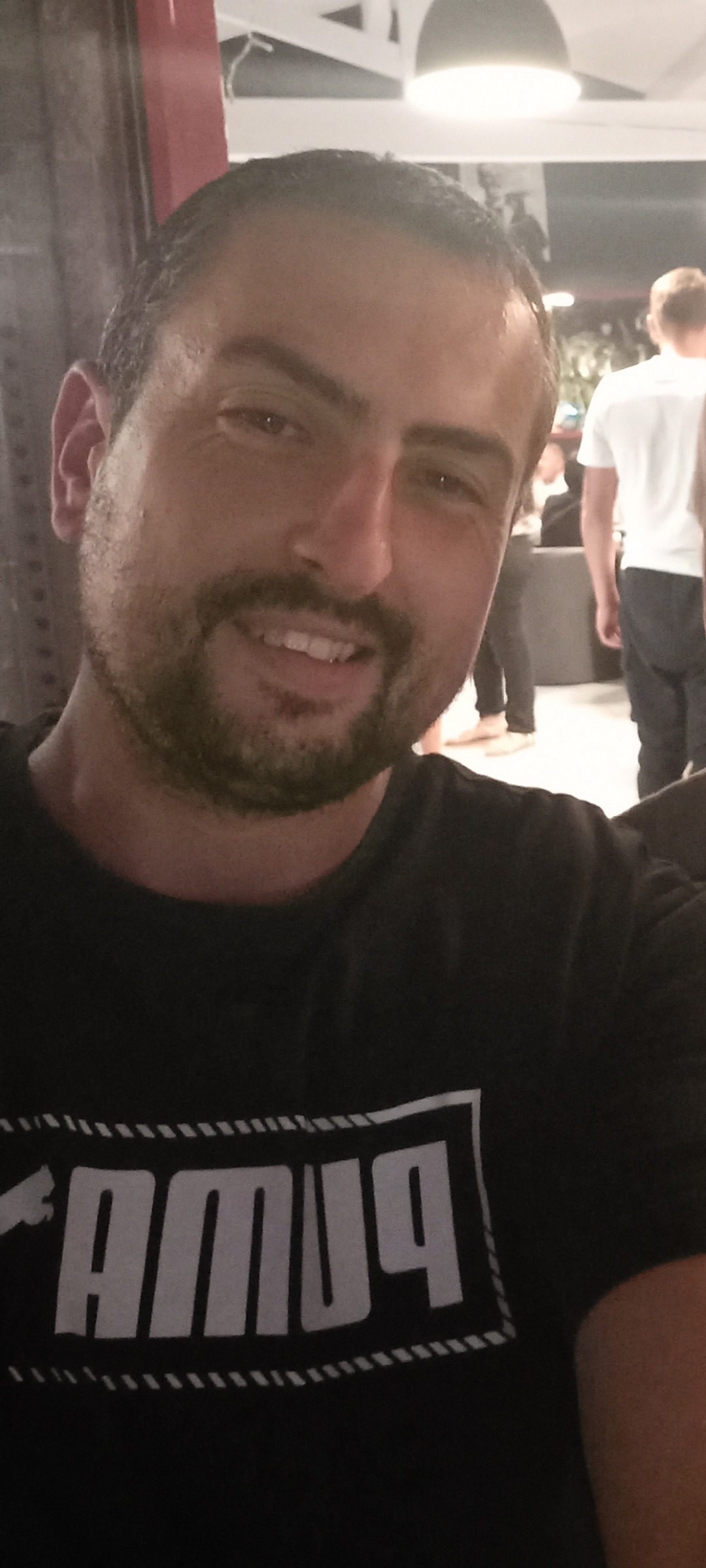 Profil de Ossama, 36 ans, Baise gay à Günsberg