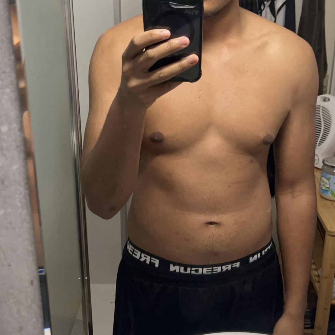 Profil de Aventin, 19 ans, Baise gay à Blonay