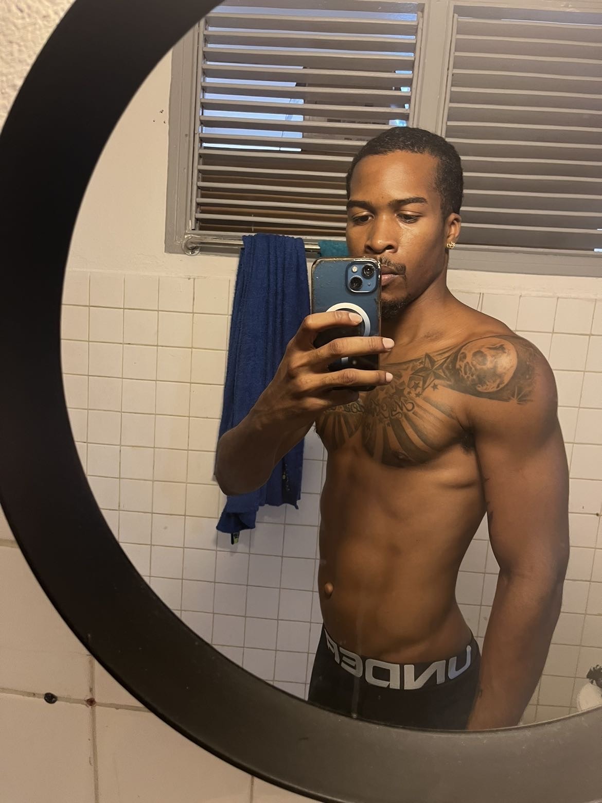 Profil de Venant, 32 ans, Baise gay à Eisten