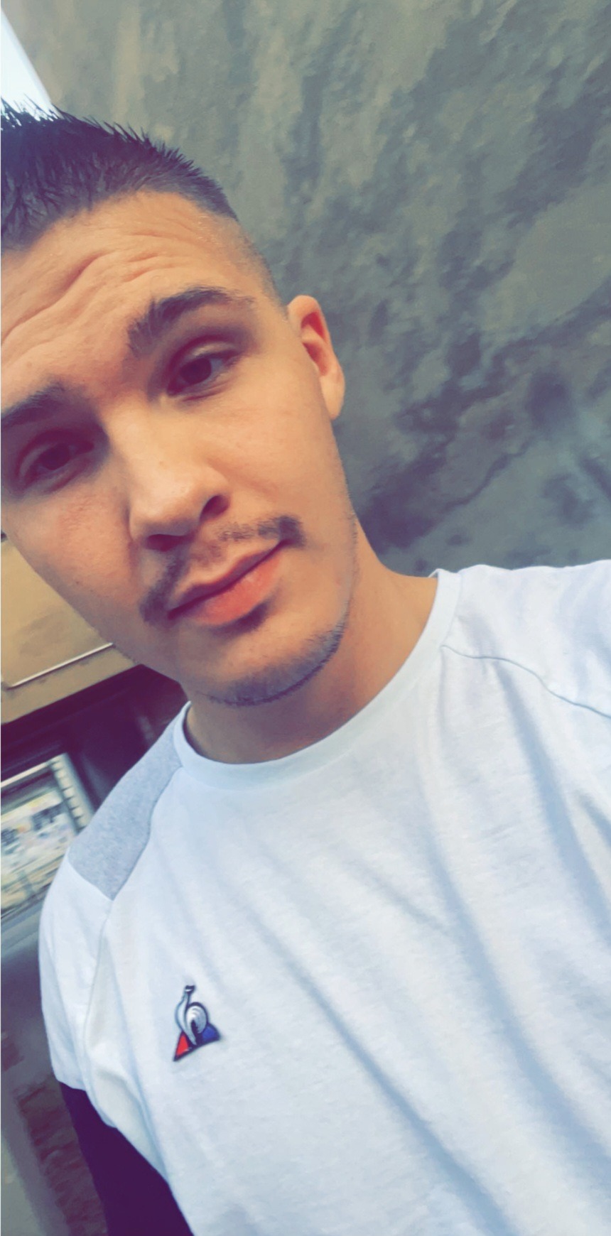 Profil de Suliman, 23 ans, Baise gay à Luins