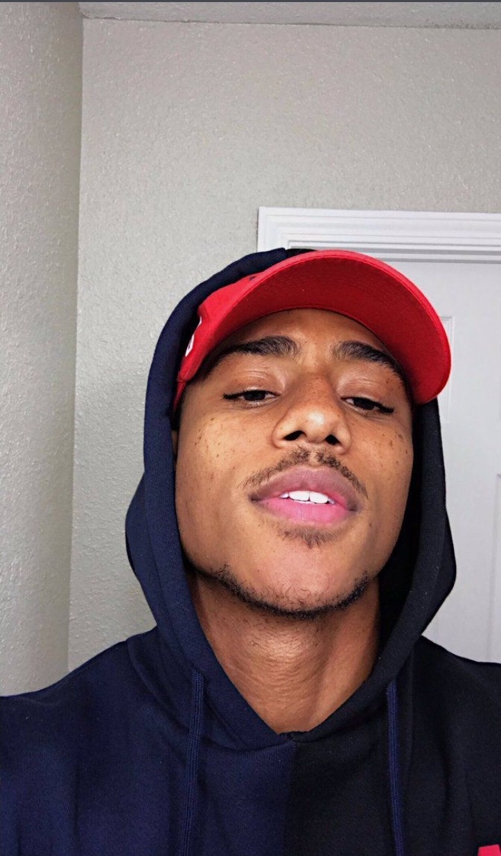 Profil de Stelio, 23 ans, Baise gay à Rhäzüns